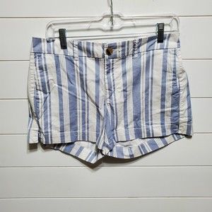 Old Navy womens size 6 everyday short light blue white vertical striped shorts
